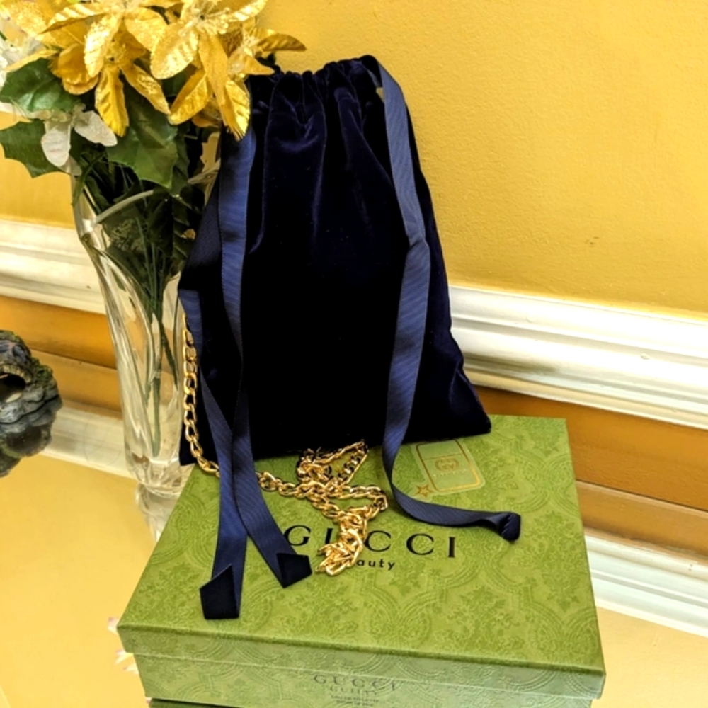 Gucci - Picture 9 of 13